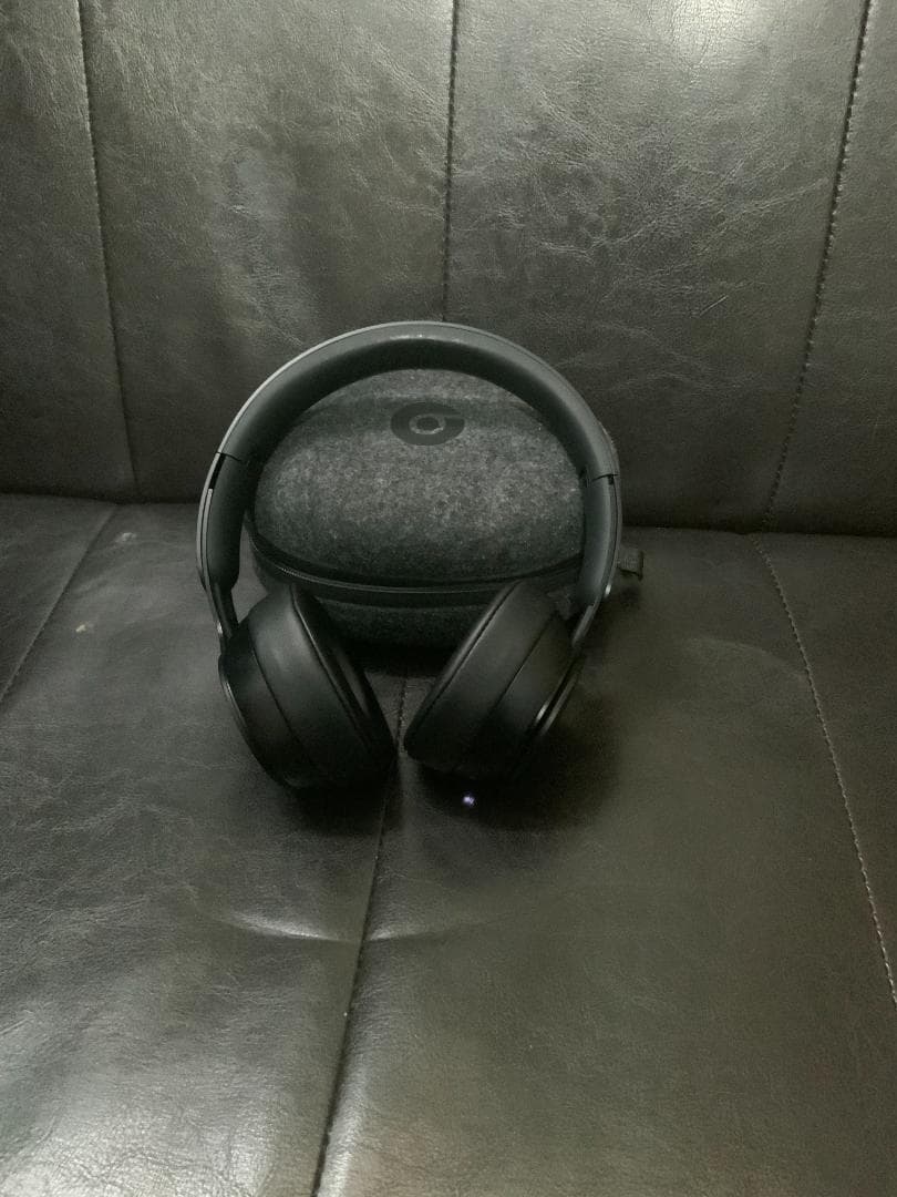 ヘッドホン Beats by Dr Dre SOLO PRO