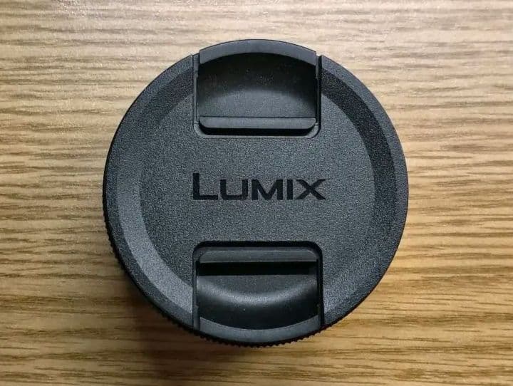 LUMIX　18-40mm ズームレンズ