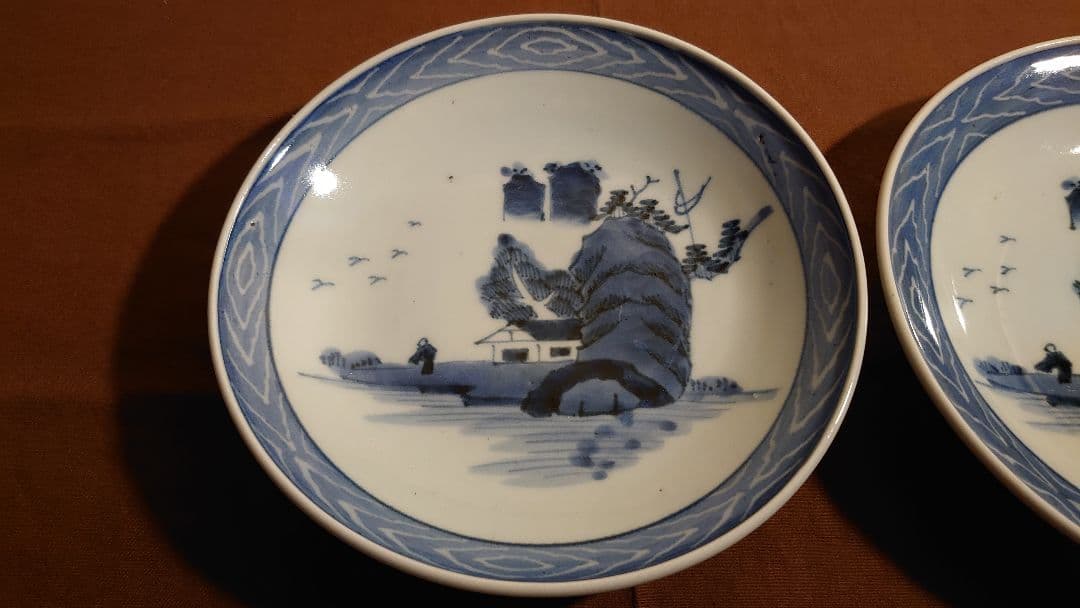 李朝　古玩　古染付　染付　中皿　菓子皿　茶道具　蔵出し　２客