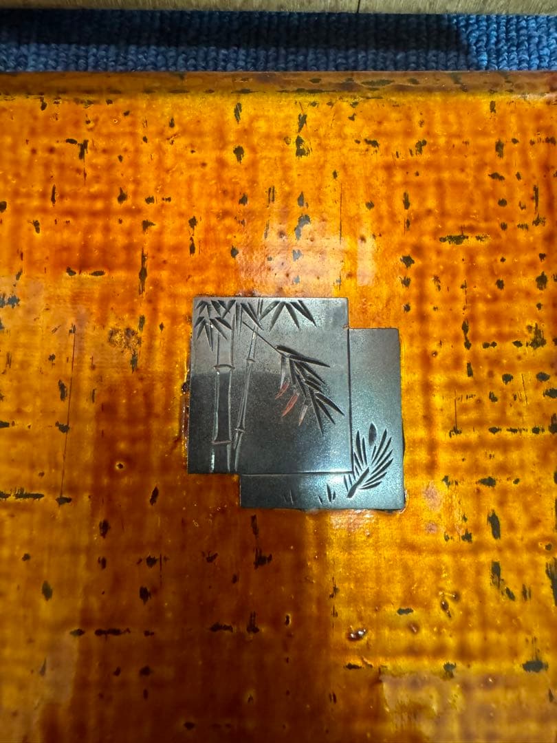 2052 尚美堂　純銀地梅入　木箱　工芸品