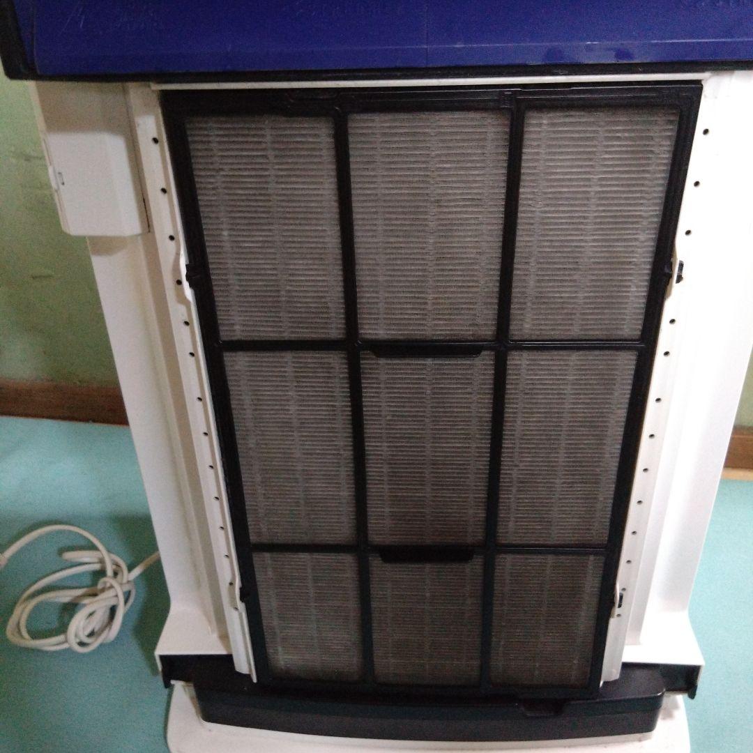 ダイキン　加湿空気清浄機　MCK70XBK-W