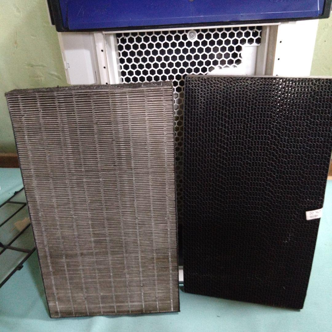 ダイキン　加湿空気清浄機　MCK70XBK-W