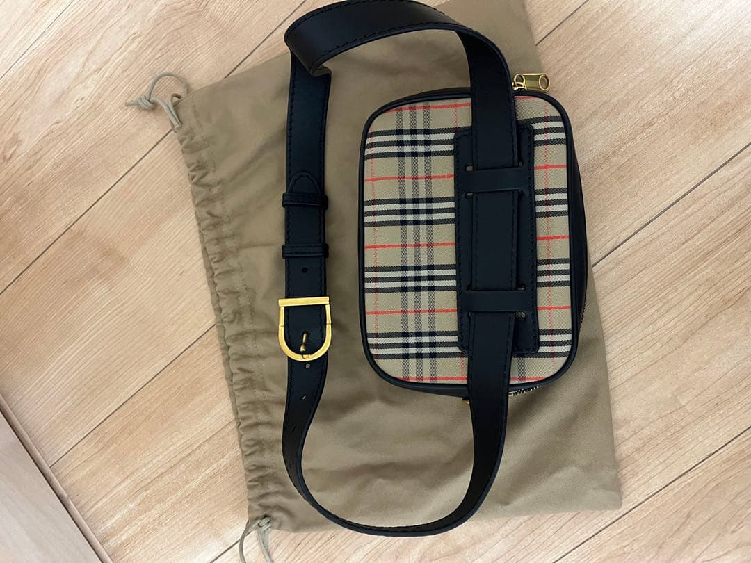 バーバリー BURBERRY ウエストバッグ ベルトポーチ ブラックマルチカラー