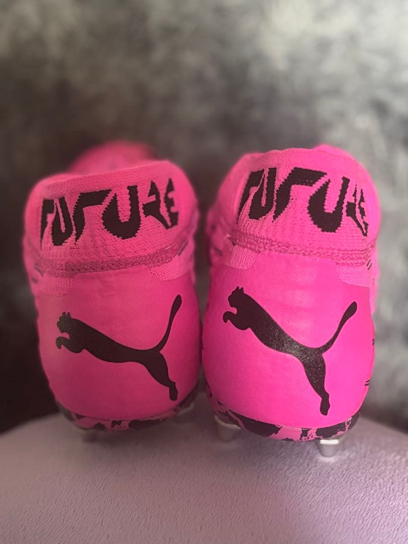 Puma Future サッカーシューズ ピンク