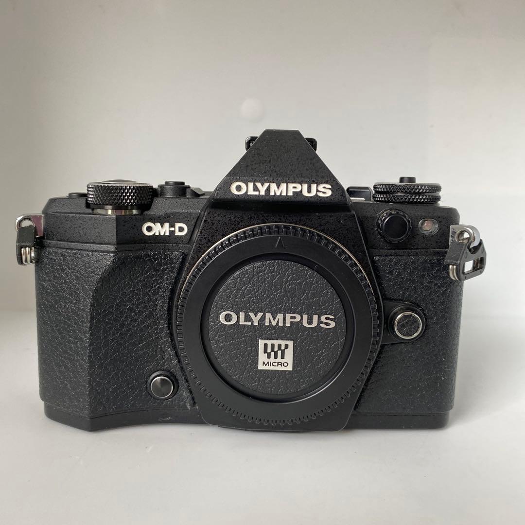 OLYMPUS OM-D　E-M5 Mark II　デジタル