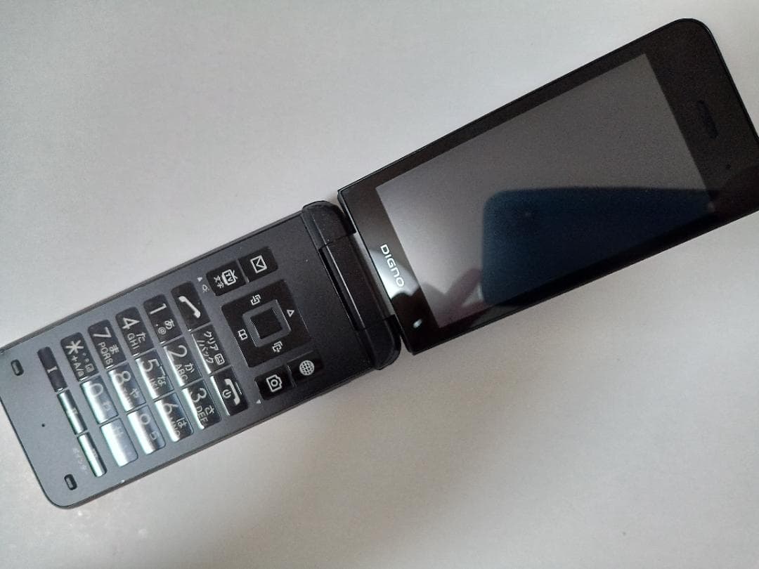 ☆ SoftBank DIGNO ケータイ3 902KC ブラック