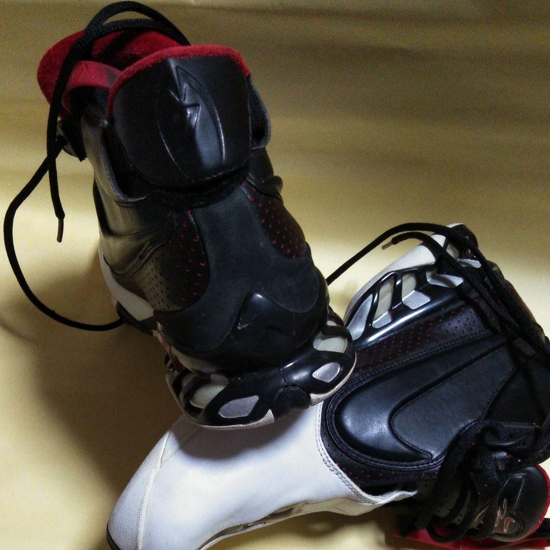 【未使用品】NFL マイケル、ヴィック シグネチャーモデル