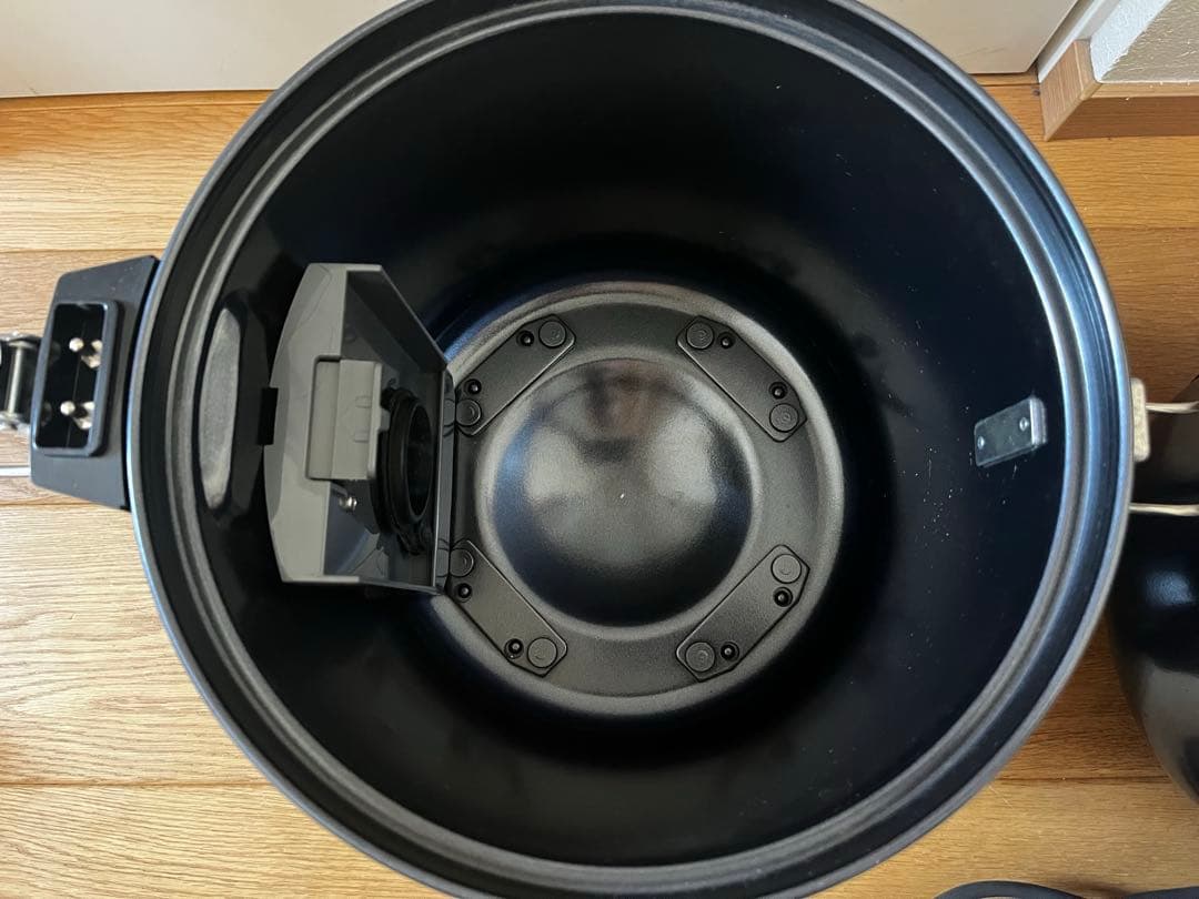 【パナソニック】店舗・業務用電気掃除機 MC-G6000P