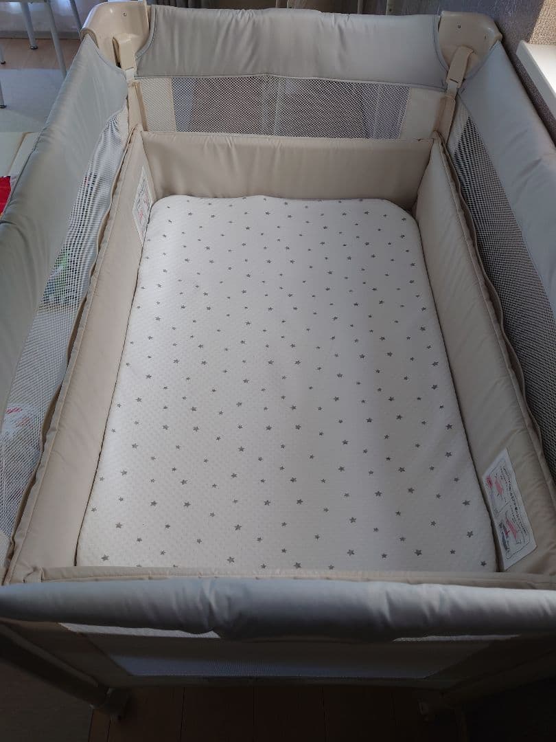 Aprica/ベビーベッド/ココネルエアーAB/ホワイトグレー