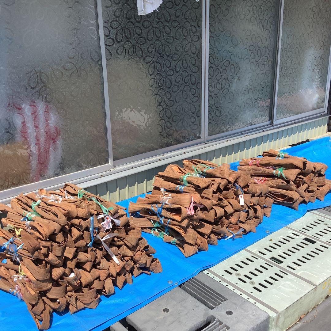 乾燥山ぶどう蔓2kgセット。　7-083