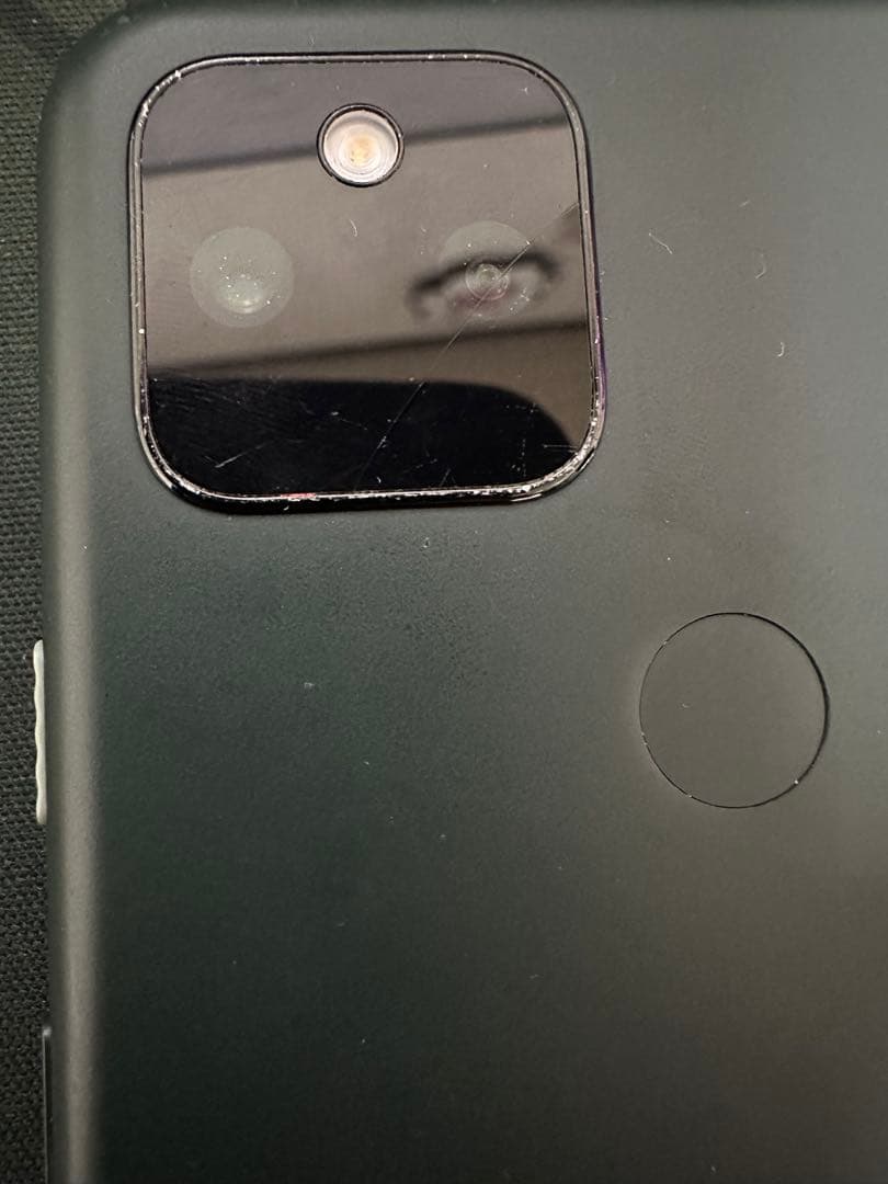 Google Pixel 5a 本体