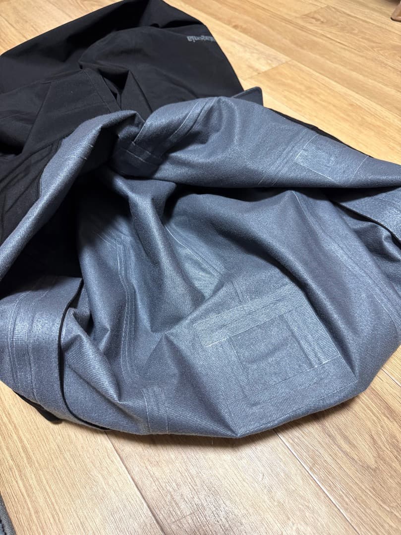 パタゴニア アントラックドビブ M ブラック 黒 ゴアテックス