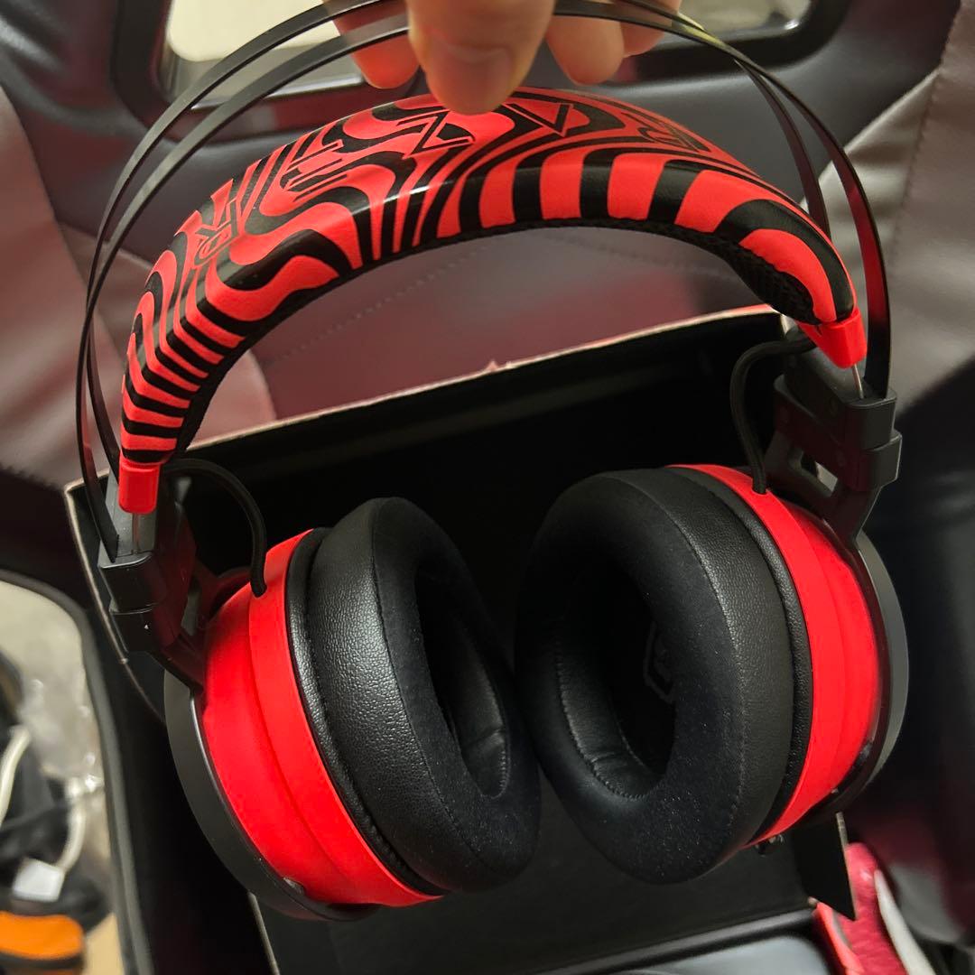 Razer Nari Ultimate PewDiePie 現在入手困難