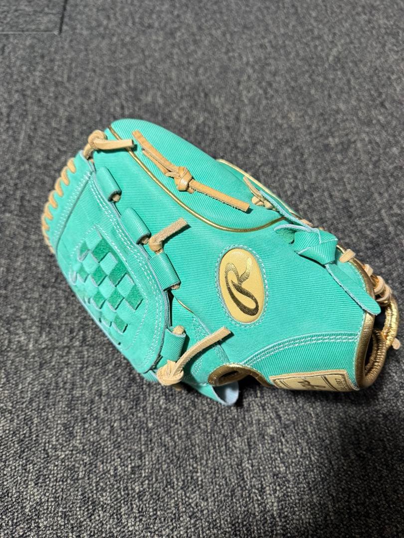 【極美品】Rawlings 投手用 右投 軟式 グリーン ミント 野球
