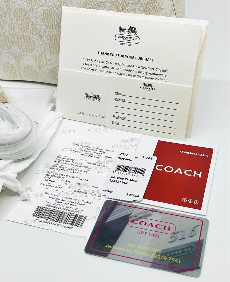 【新品・未使用】COACH スモール タウン バケット バッグ シグネチャー