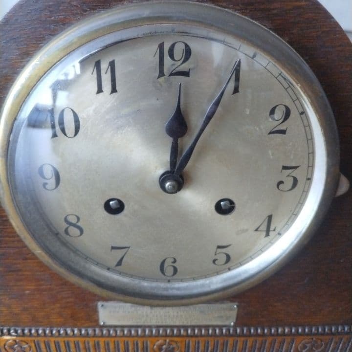 イギリスアンティーク1931年 アナログ時計 木製阪急「英国アンティーク展」購入