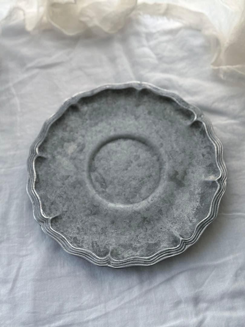 入手困難　co+fe コフェ　花リム　プレート　アスティエ　ハグオーワー雅姫　皿