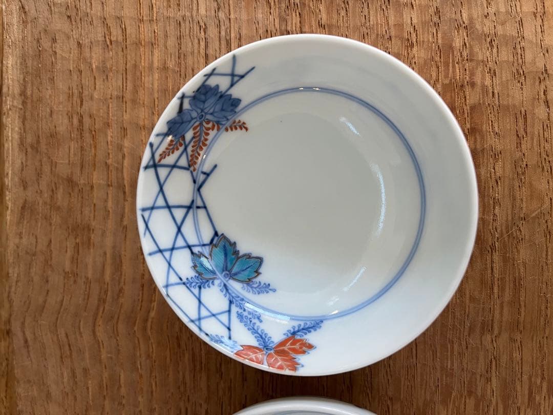 人間国宝　酒井田柿右衛門　13代　桐錦絵　豆皿　小鉢