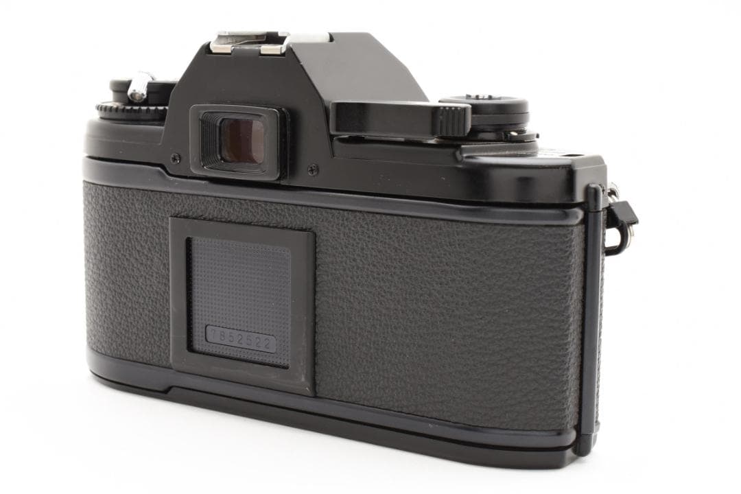 ■ 美品 ■ ニコン　Nikon EM ボディ 　　　#2511573-28J