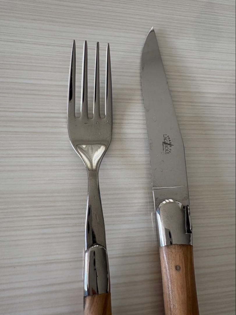 希少フォルジュドライヨール テーブルナイフフォークオリーブウッドセット