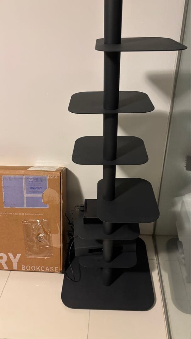 ハーマンミラー　ストーリーブックケース