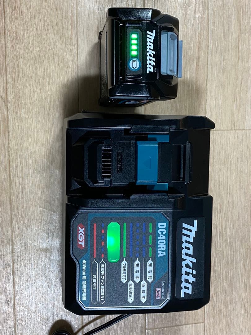 【ダリア7824専用】マキタ CL002GRDCW 充電器式クリーナー 一式