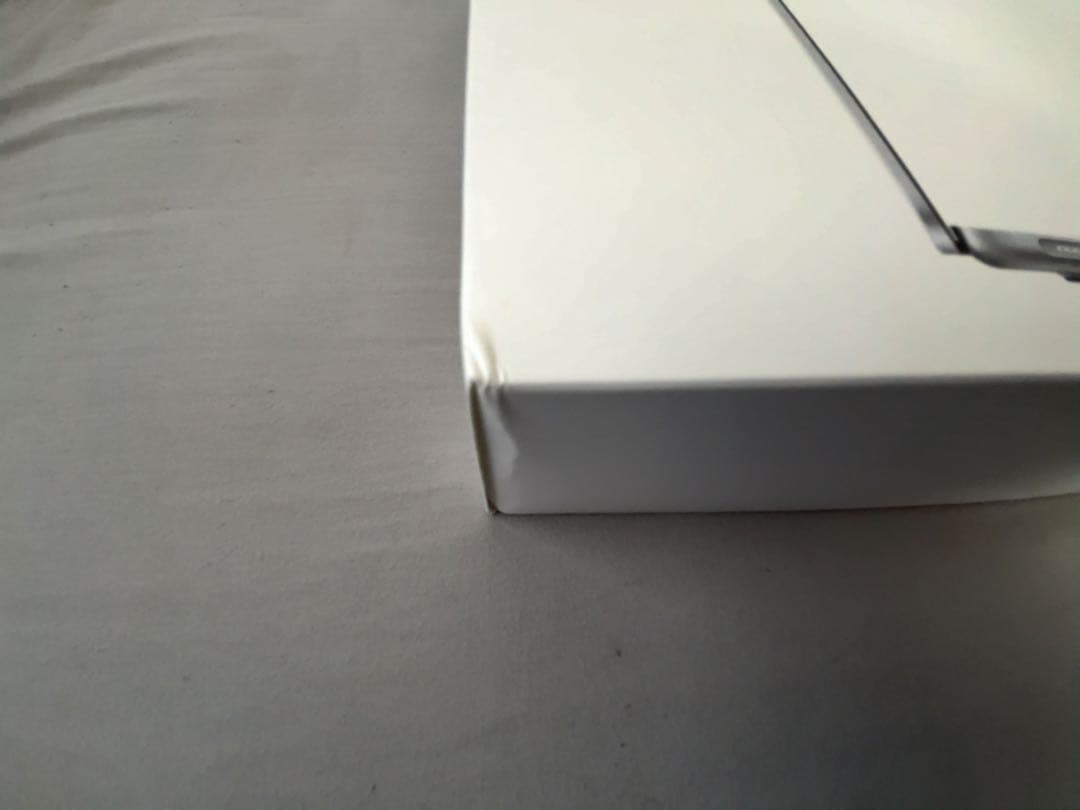 L*a様 Macbook air M2 512GB＋ノートPCスタンド