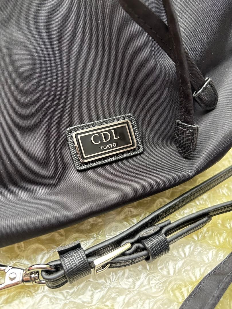 CDL ナイロン ショルダーバッグ 黒