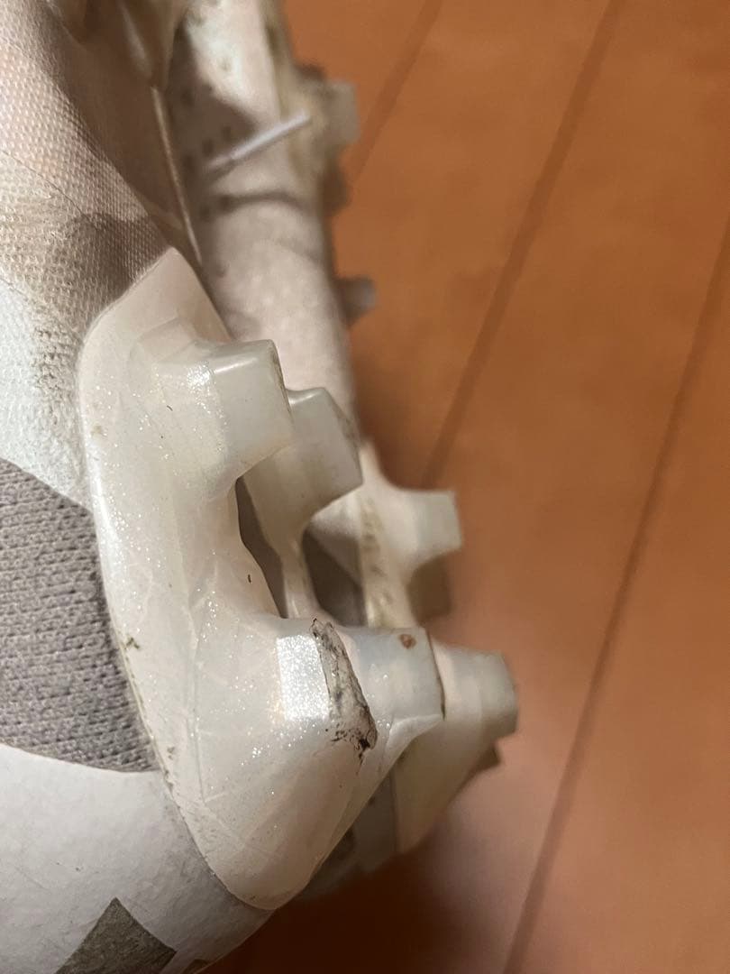 Predator FG ホワイト スパイクシューズ　adidas