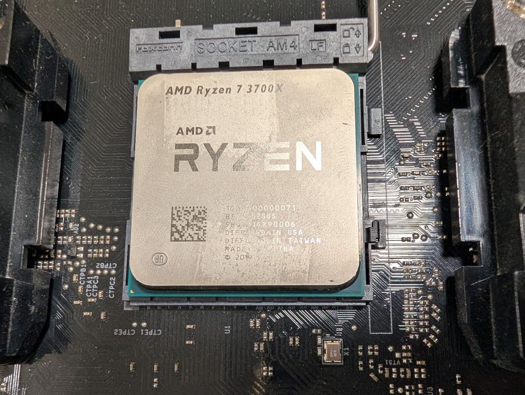 AMD Ryzen 7 3700X・ASRock B450 Pro4
