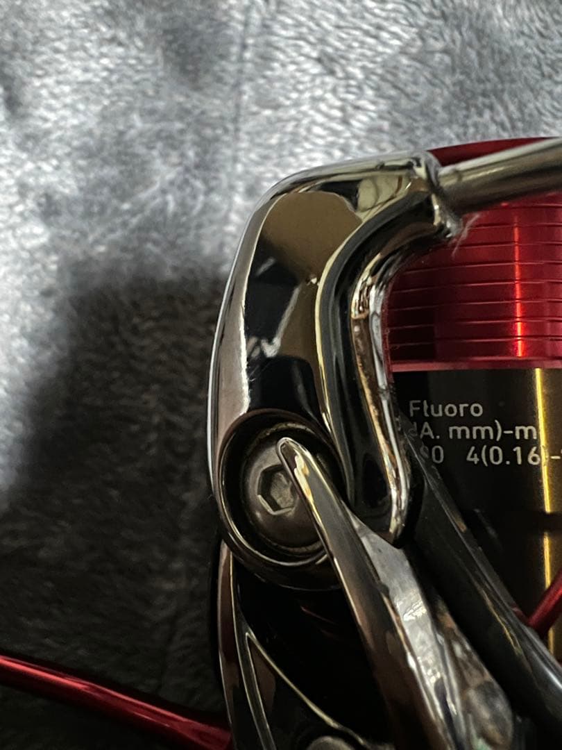 DAIWA AEGIS 2003F-H スピニングリール