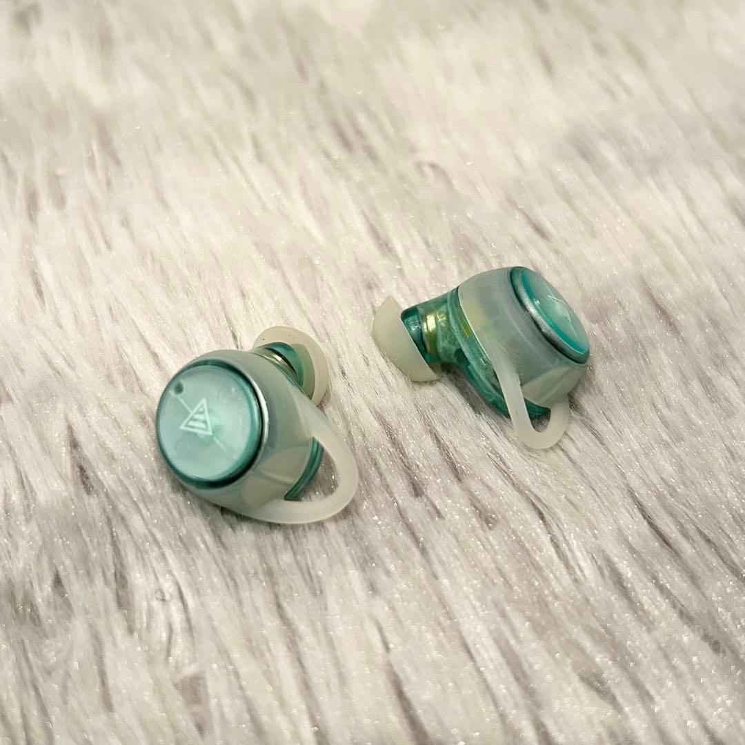 【極美品】 星街すいせい AINIMA ANW01-MGO ワイヤレスイヤホン