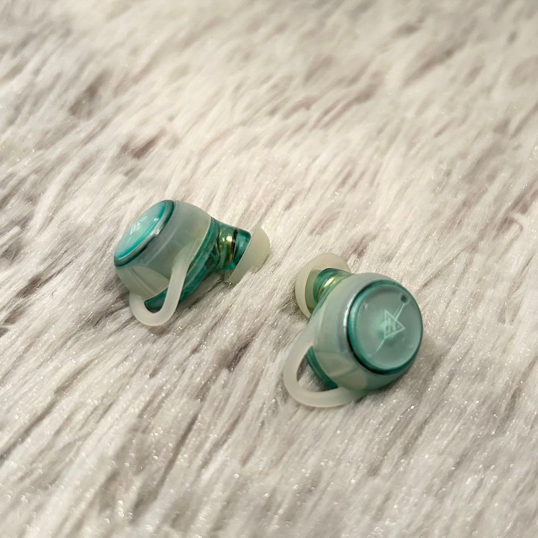 【極美品】 星街すいせい AINIMA ANW01-MGO ワイヤレスイヤホン