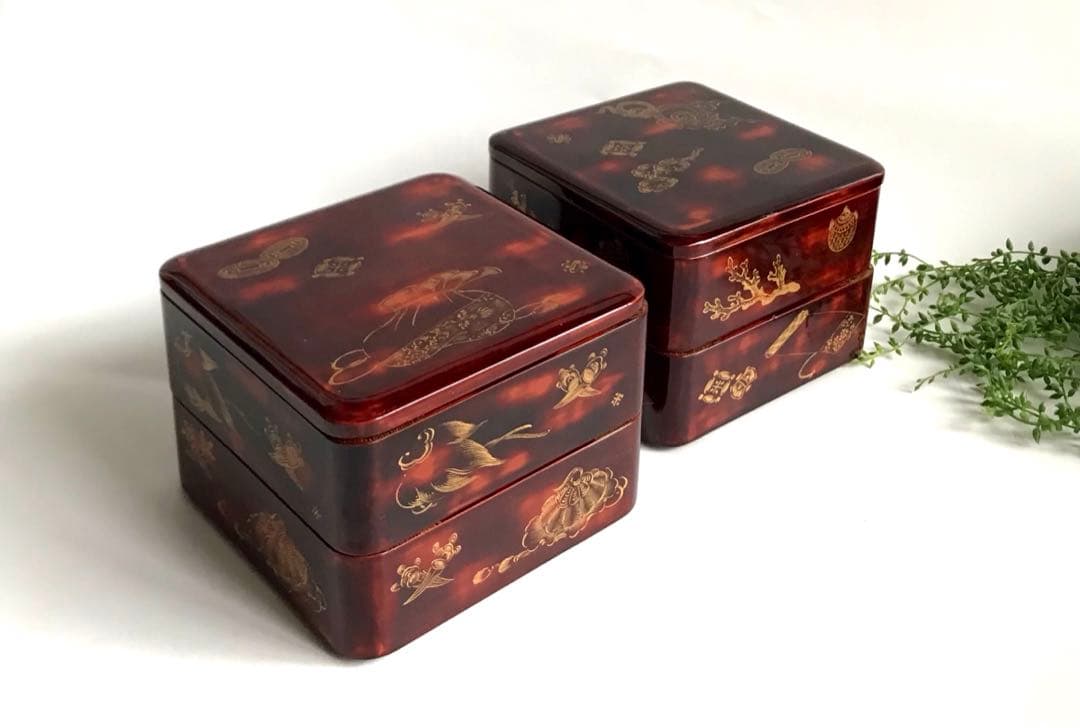 当時物 漆塗り 沈金 金蒔絵 天然木 4段重箱