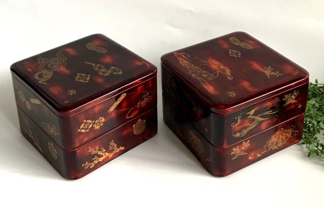 当時物 漆塗り 沈金 金蒔絵 天然木 4段重箱