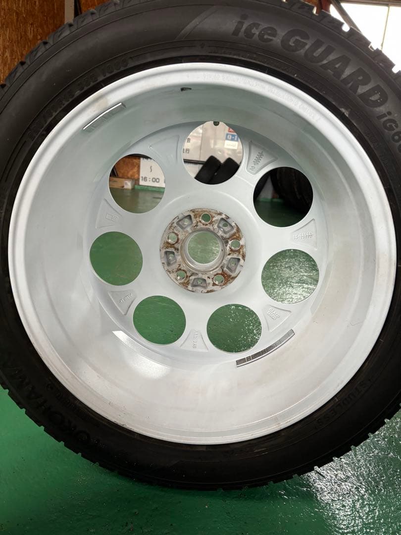 希少 O.Z RACING 225/50R18 スタッドレスタイヤセット