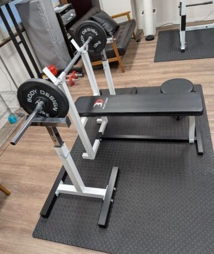 【美品】引取り、配達限定　ボディデザイン　トレーニングベンチセット