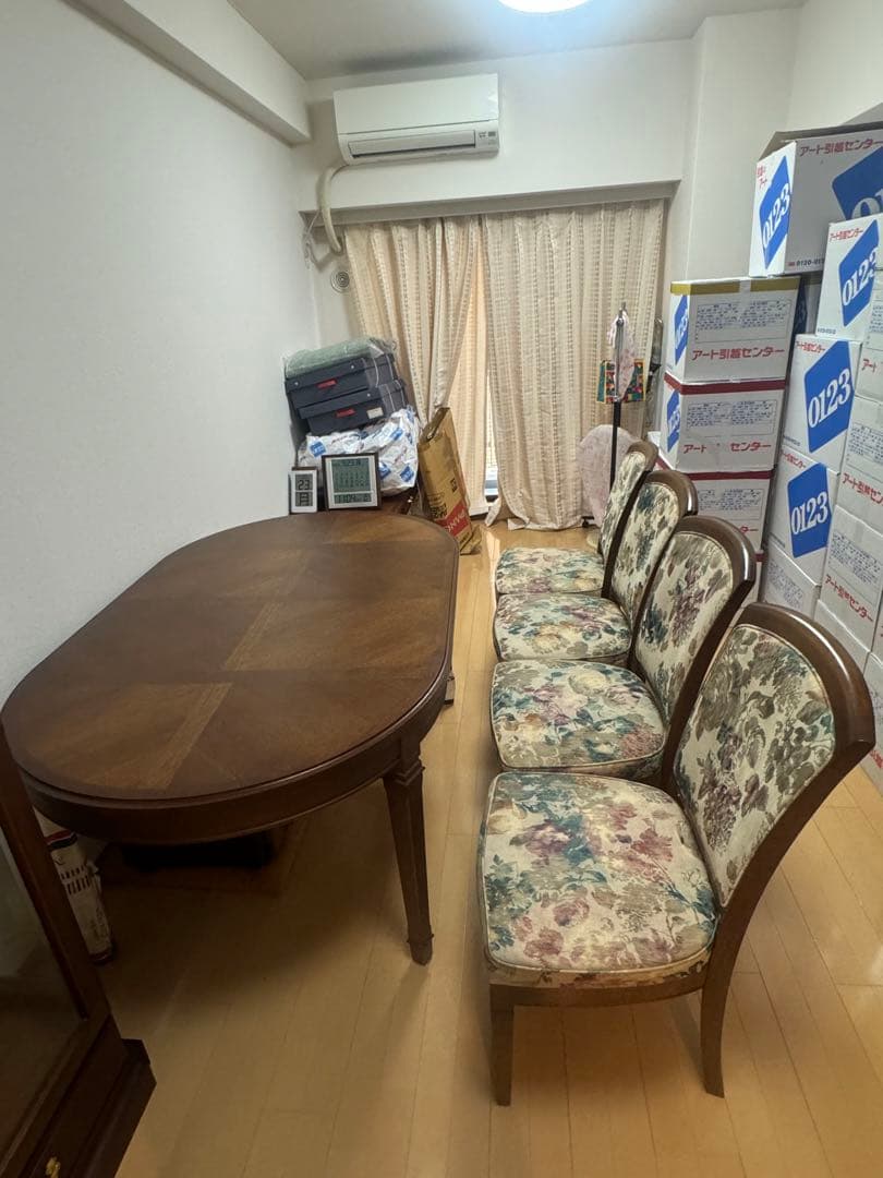 マルニモッコウ　地中海シリーズ　木製楕円形テーブル　花柄椅子4脚セット