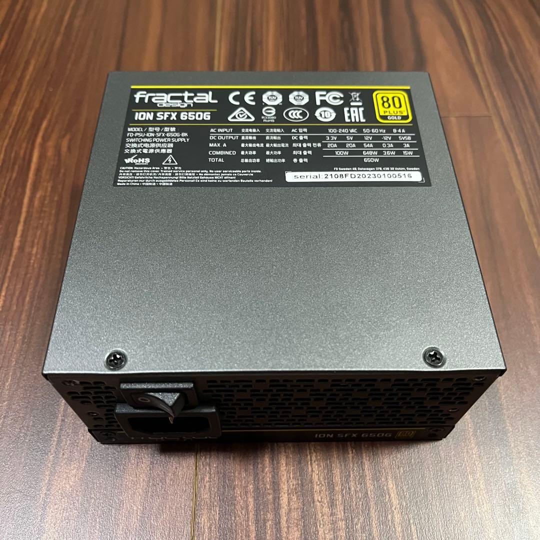 fractal design ION SFX 650G 電源ユニット