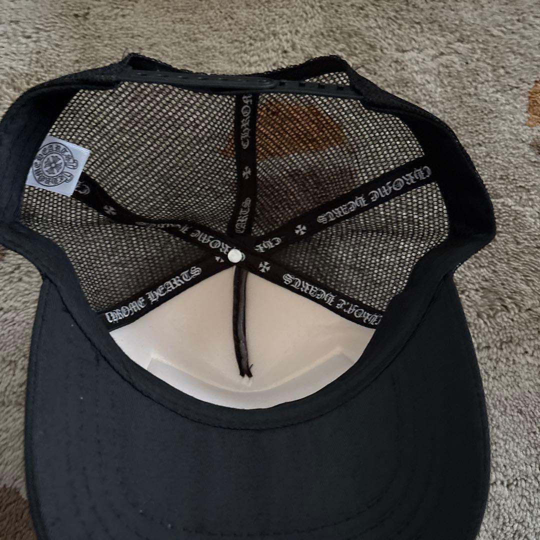 CHROME HEARTS トラッカーキャップ ブラック/ホワイト