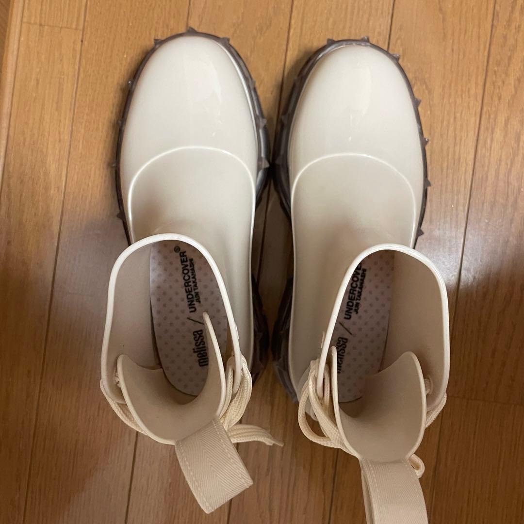 UNDERCOVER Melissaエディション ベージュ Spikes ブーツ