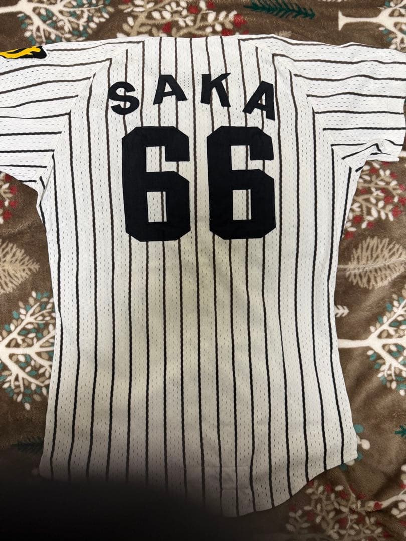 希少品 阪神タイガース 1990年 ホーム #66 坂孝一実使用ユニフォーム