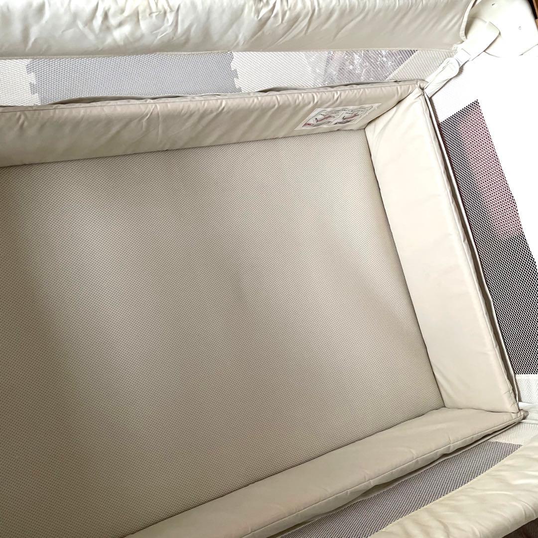 ◆時間限定セール◆Aprica ココネルエアー　ミルクWH ベビーベッド