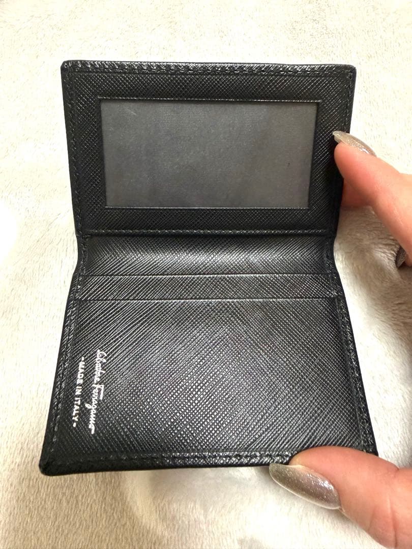 フェラガモ ガンチーニ パスケース／カードケース