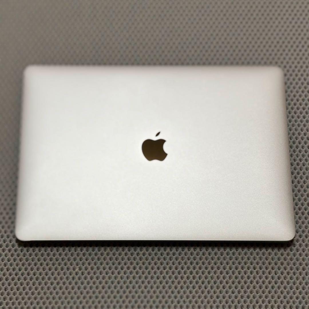 MacBook本体 Apple MacBook Air M1 16GB 512GB