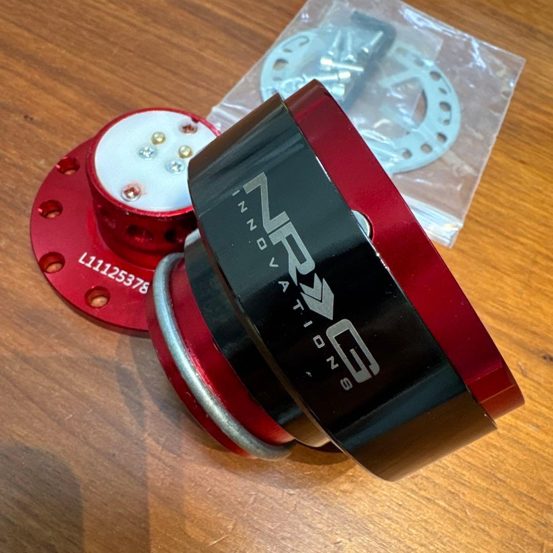 NRG Innovations クイックリリース　ステアリングボス　正規品