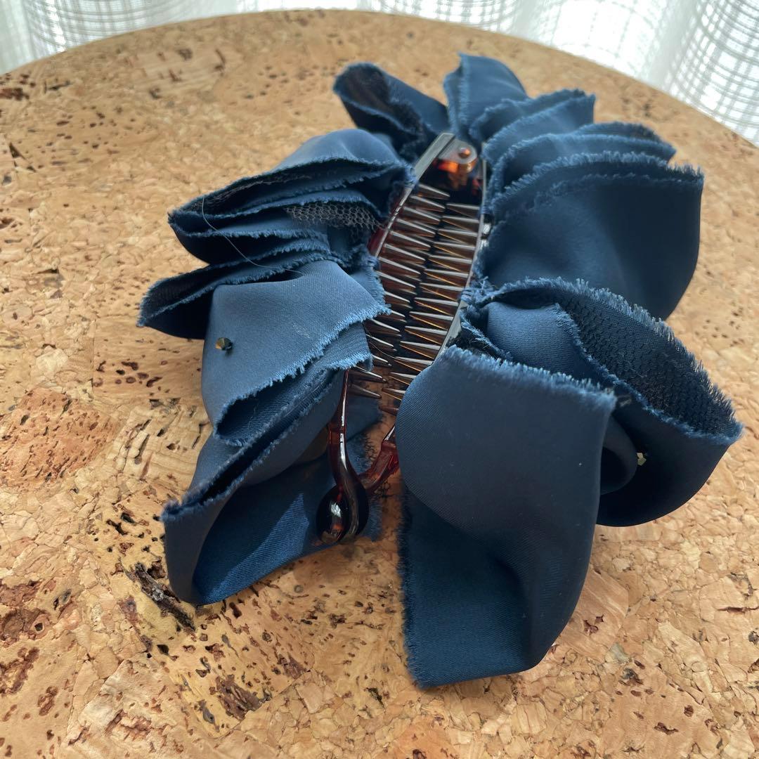 アンジェブルーム Ange Bloom バナナクリップ　 花柄とネイビーの２つ