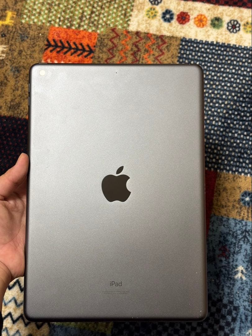 Apple iPad 第9世代 スペースグレー 64GB Wi-Fiモデル本体