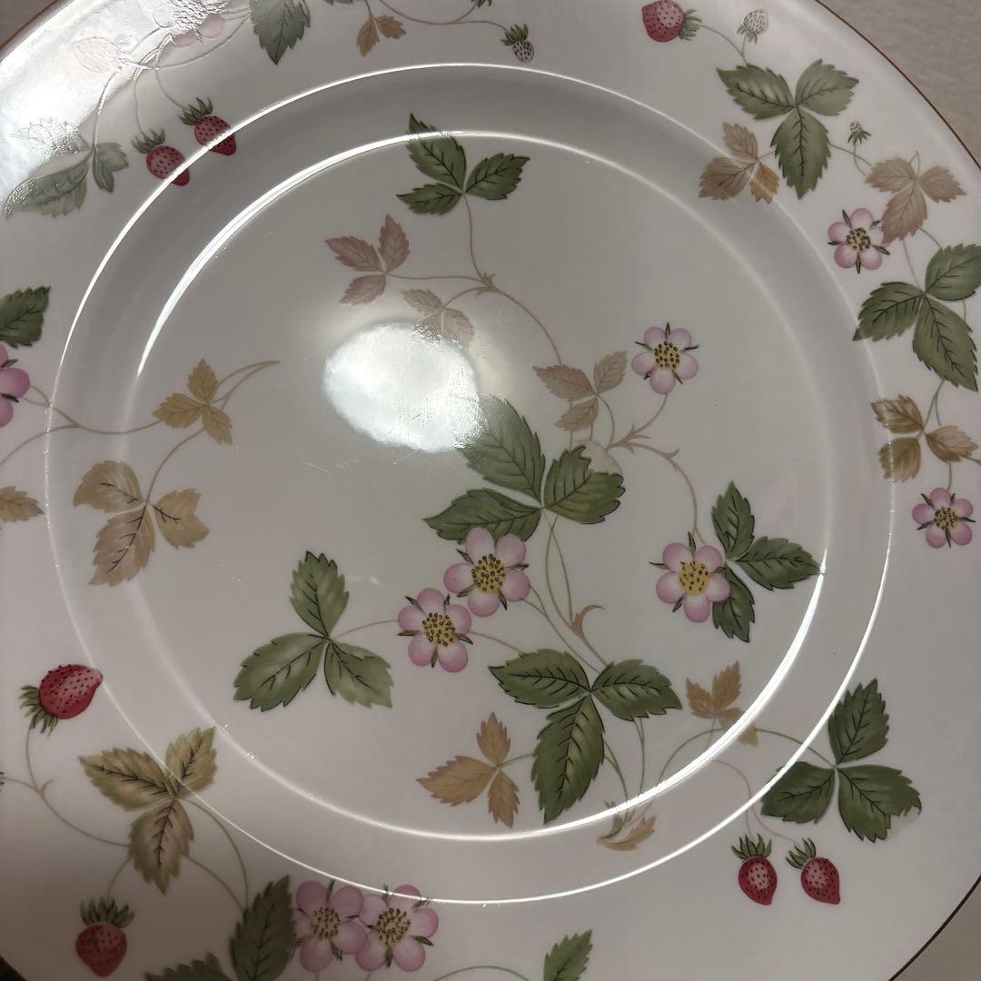 ウェッジウッド　ワイルドストロベリー　ディナープレート　27.5cm