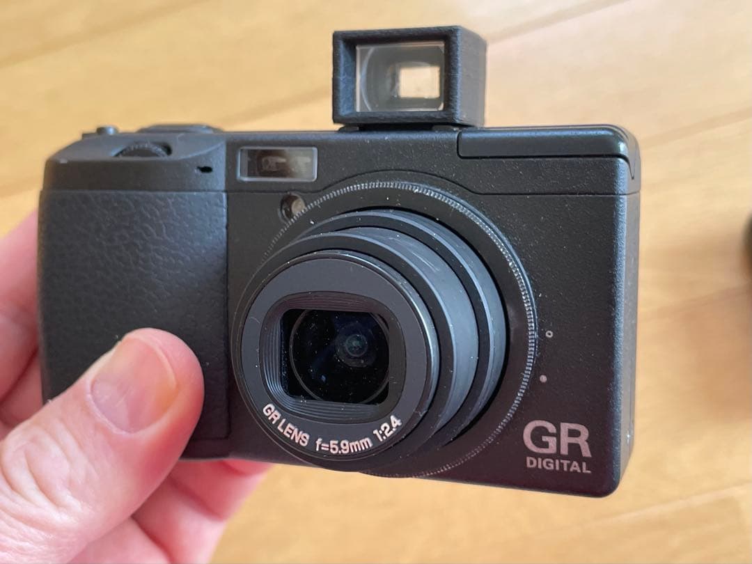 リコーGR DIGITAL コンパクトカメラ